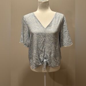 Lauren Conrad Women’s Blue/White Flower Pattern Blouse Size Medium